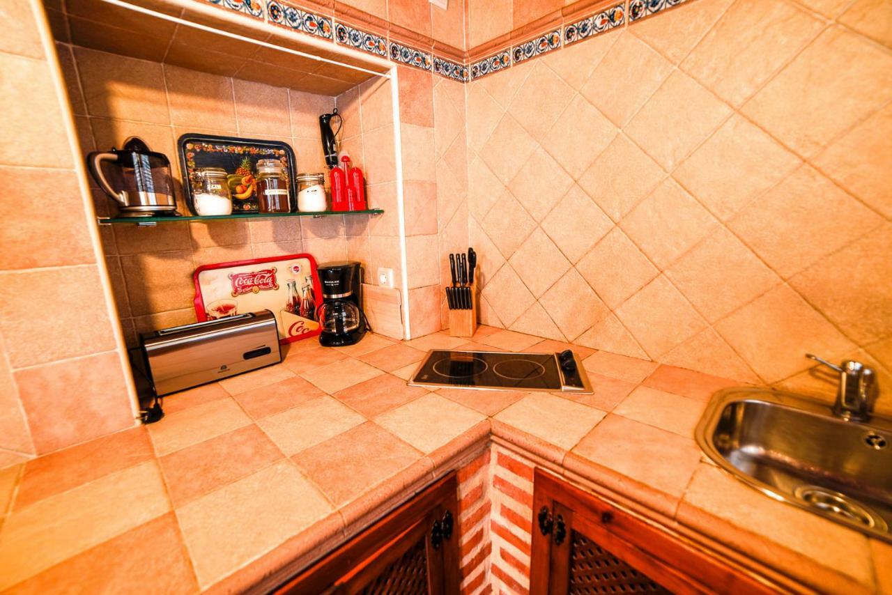 Hostal La Huerta Del Duero Villamarciel Exterior foto